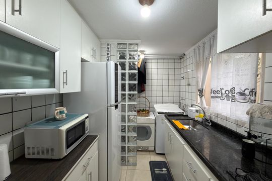 Cozinha de apartamento à venda com 2 quartos, 52m² em Alves Dias, São Bernardo do Campo