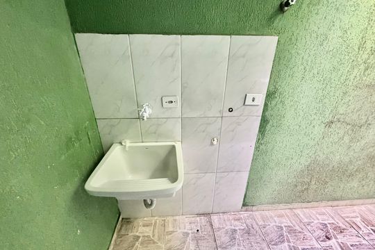 Área de Serviço de casa para alugar com 2 quartos, 60m² em Vila Talarico, São Paulo