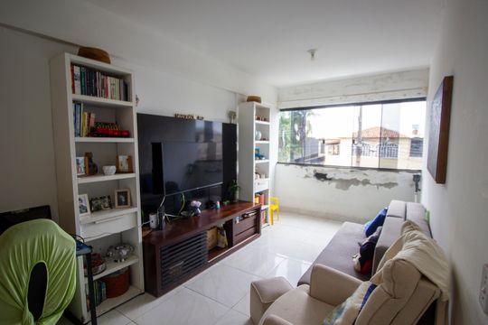 Apartamento à venda com 2 quartos, 55m² em Qn 7b, Brasília