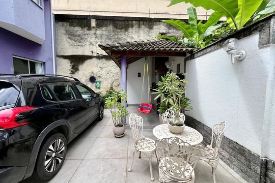 Quintal de casa de condomínio à venda com 3 quartos, 144m² em Taquara, Rio de Janeiro