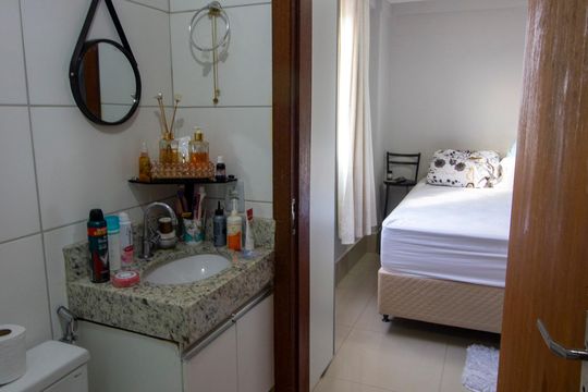 Apartamento à venda com 2 quartos, 60m² em Colônia Agrícola Samambaia, Brasília