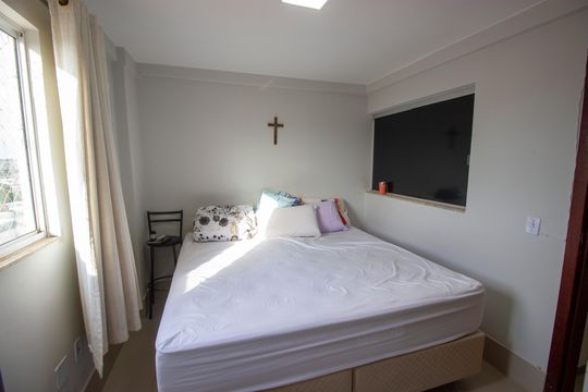 Apartamento à venda com 2 quartos, 60m² em Colônia Agrícola Samambaia, Brasília