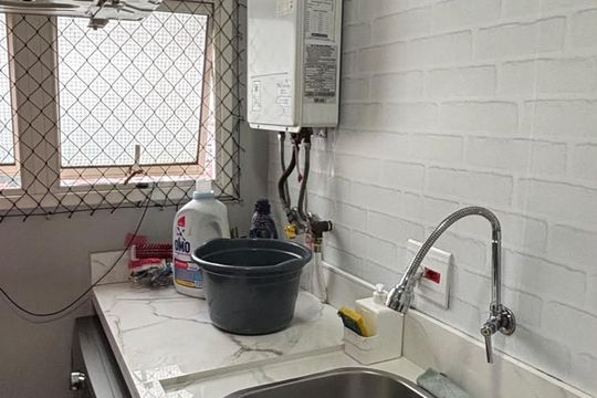Área de serviço de apartamento à venda com 2 quartos, 76m² em Jardim Tupanci, Barueri