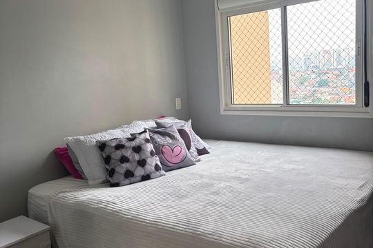 Quarto 1 de apartamento à venda com 2 quartos, 76m² em Jardim Tupanci, Barueri