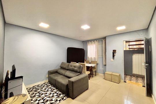Casa à venda com 5 quartos, 150m² em Conceicao, Osasco