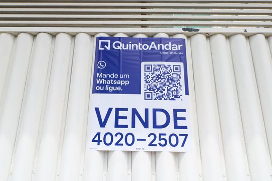 Placa instalada em 03/10/2026 com o código KYET-70 de casa para alugar com 3 quartos, 92m² em Cidade São Jorge, Santo André
