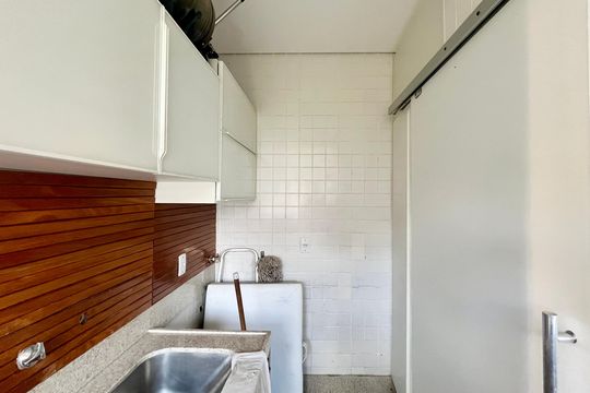Apartamento à venda com 3 quartos, 200m² em Santa Tereza, Belo Horizonte