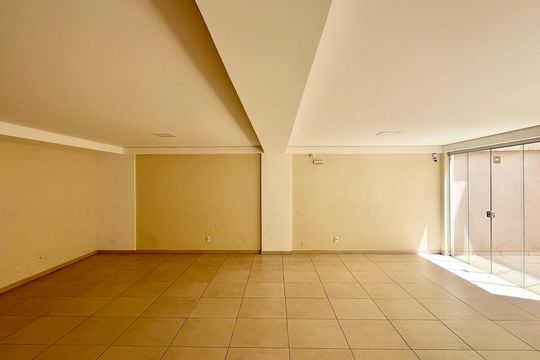 Apartamento à venda com 3 quartos, 200m² em Santa Tereza, Belo Horizonte