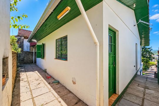 Quintal de casa para alugar com 2 quartos, 78m² em Rincão, Novo Hamburgo
