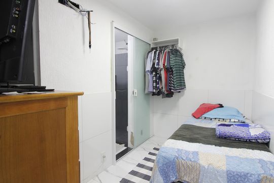 Quarto Suíte 2 de casa para alugar com 5 quartos, 300m² em Praia do Siqueira, Cabo Frio