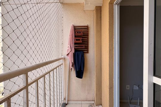 Sacada de apartamento à venda com 2 quartos, 55m² em Jardim Santa Cristina, Santo André