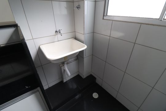 Área de Serviço de apartamento para alugar com 2 quartos, 44m² em Gávea, Uberlândia