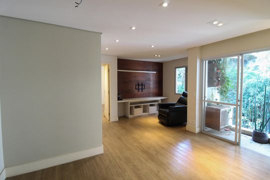 Apartamento à venda com 1 quarto, 56m² em Vila Indiana, São Paulo