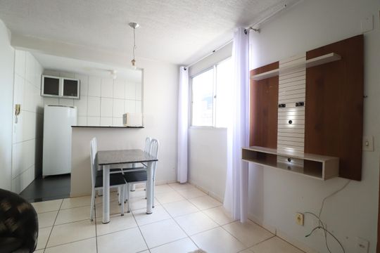 Apartamento para alugar com 2 quartos, 50m² em Jardim Canaã, Uberlândia