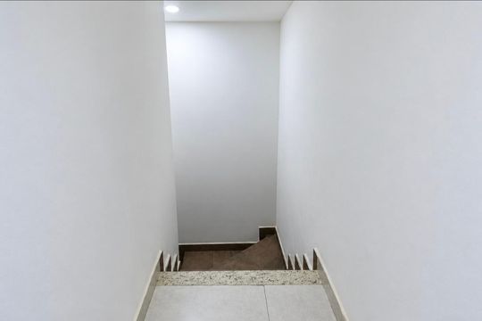 Corredor de casa para alugar com 2 quartos, 80m² em Campo Grande, Rio de Janeiro