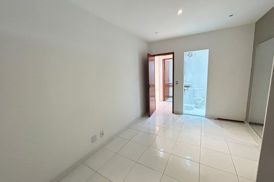 Quarto 3 - Suíte de casa para alugar com 4 quartos, 198m² em Honório Gurgel, Rio de Janeiro