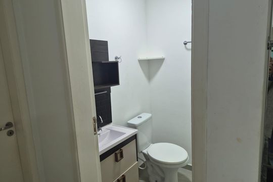 Apartamento para alugar com 2 quartos, 47m² em Jardim Sandra, Cotia