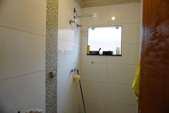 Banheiro 3 de casa à venda com 3 quartos, 160m² em Vila Dainese, Americana