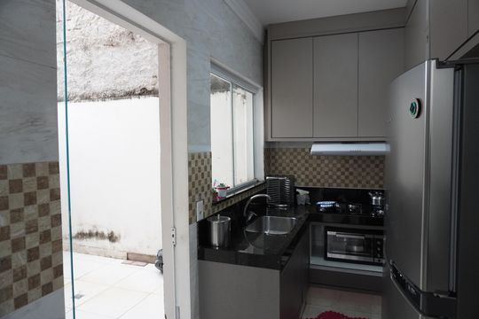Cozinha e Área de Serviço de casa à venda com 3 quartos, 160m² em Vila Dainese, Americana