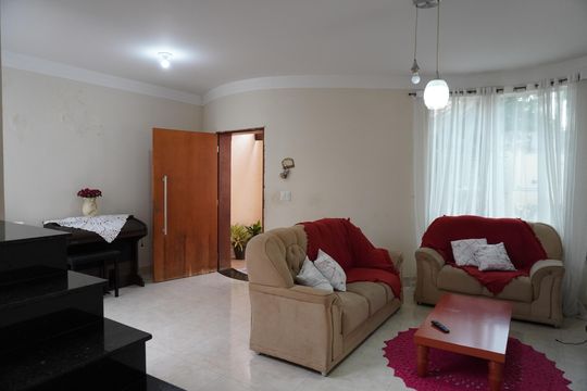 Casa à venda com 3 quartos, 160m² em Vila Dainese, Americana