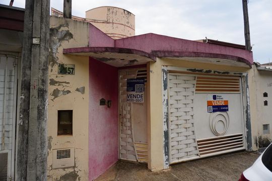Fachada com placa PXZV -1432 de casa à venda com 3 quartos, 160m² em Vila Dainese, Americana
