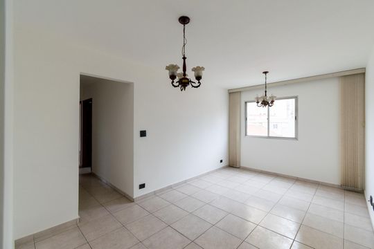 Apartamento à venda com 2 quartos, 75m² em Vila Guarani (zona Sul), São Paulo