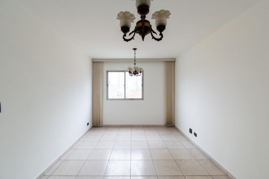 Sala de apartamento à venda com 2 quartos, 75m² em Vila Guarani (zona Sul), São Paulo