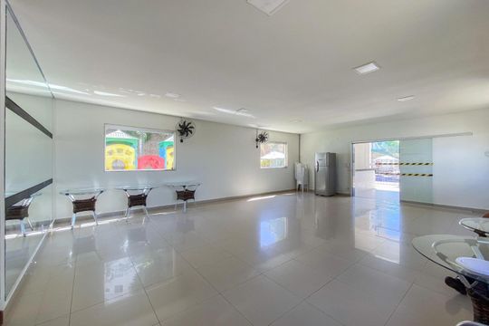 Área comum de apartamento para alugar com 2 quartos, 44m² em Califórnia, Contagem