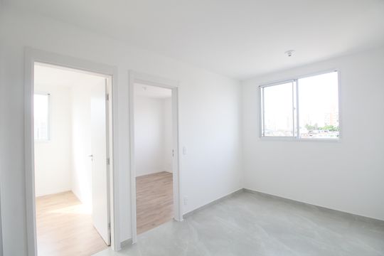 Sala de apartamento para alugar com 2 quartos, 44m² em Jardim Maria Duarte, São Paulo