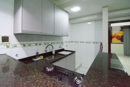 Apartamento à venda com 1 quarto, 42m² em Setor Habitacional Vicente Pires, Brasília