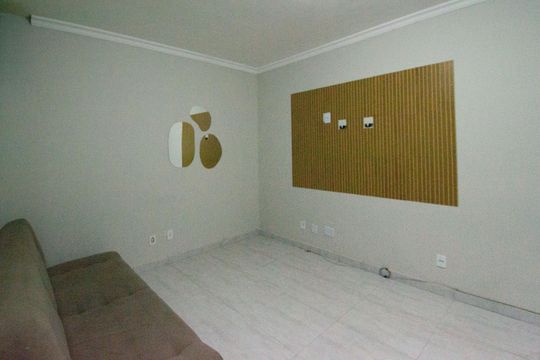 Apartamento à venda com 1 quarto, 42m² em Setor Habitacional Vicente Pires, Brasília