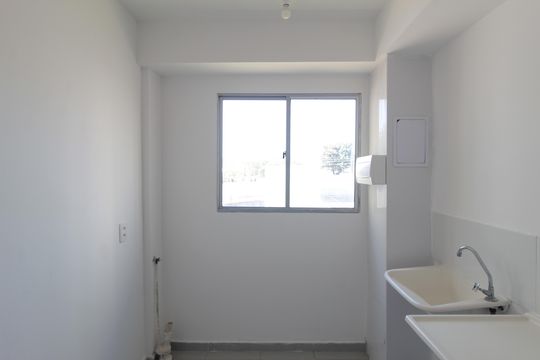 Cozinha e Área de Serviço de apartamento para alugar com 2 quartos, 47m² em Jequitibá, Belo Horizonte
