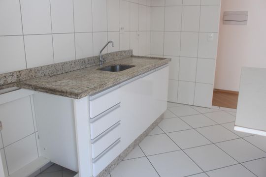 Cozinha de apartamento para alugar com 2 quartos, 67m² em Barcelona, São Caetano do Sul