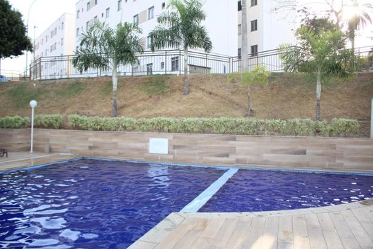 Área externa de apartamento para alugar com 2 quartos, 44m² em Califórnia, Contagem