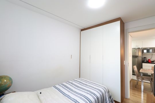 Quarto 2 de apartamento à venda com 2 quartos, 41m² em Barra Funda, São Paulo