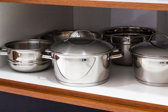 Cozinha de apartamento para alugar com 1 quarto, 25m² em Liberdade, São Paulo