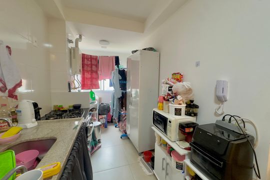 Cozinha de apartamento à venda com 2 quartos, 58m² em Picanço, Guarulhos