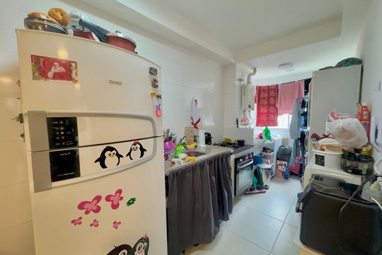 Cozinha de apartamento à venda com 2 quartos, 58m² em Picanço, Guarulhos