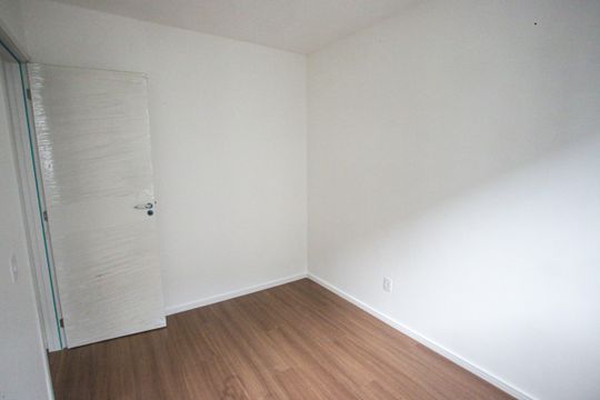 Quarto 1 de apartamento à venda com 2 quartos, 43m² em Jacarepaguá , Rio de Janeiro