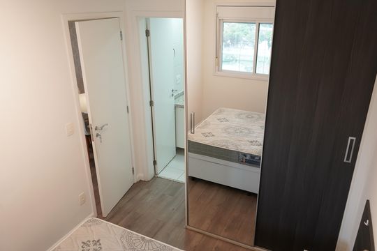 Suíte de apartamento para alugar com 1 quarto, 45m² em Vila Gomes Cardim, São Paulo