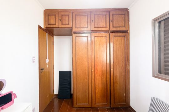 Quarto de casa para alugar com 2 quartos, 150m² em Parque Monteiro Soares, São Paulo