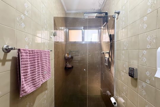 Banheiro de casa para alugar com 2 quartos, 150m² em Parque Monteiro Soares, São Paulo