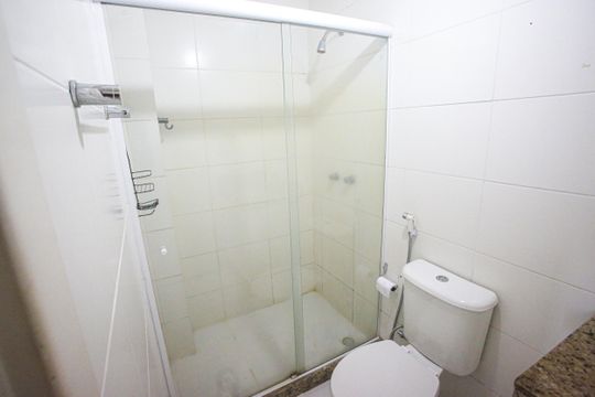Banheiro da Suíte 2 de apartamento para alugar com 3 quartos, 131m² em Pechincha, Rio de Janeiro