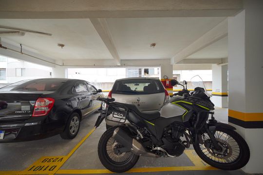 Garagem  de apartamento para alugar com 2 quartos, 58m² em Campinas, São José