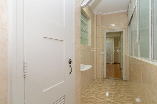 Área de Serviço de apartamento para alugar com 2 quartos, 142m² em República, São Paulo