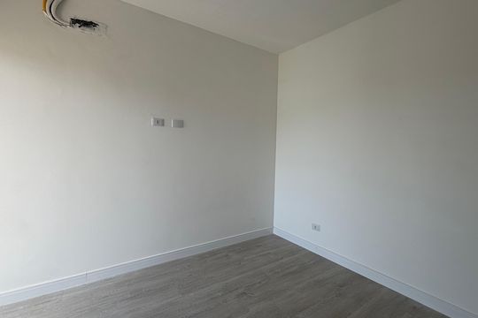 Casa para alugar com 3 quartos, 180m² em Jardim Maria Beatriz, Carapicuíba