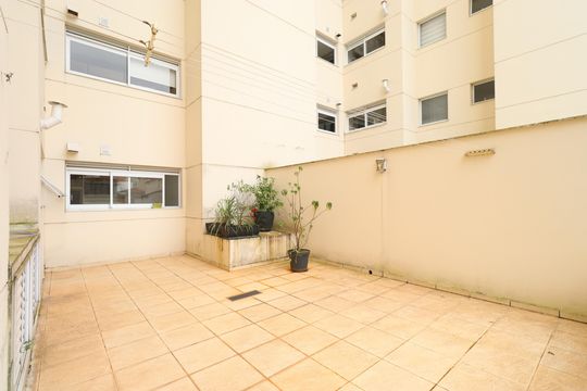 Área comum de apartamento à venda com 3 quartos, 152m² em Vila Romana, São Paulo