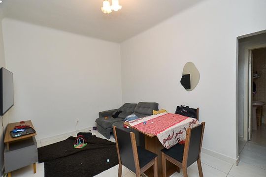 Sala de casa para alugar com 2 quartos, 100m² em Santa Efigênia, Belo Horizonte