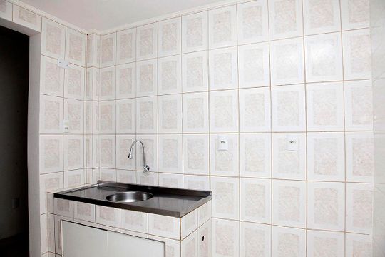 Cozinha + Área de Serviço de apartamento à venda com 1 quarto, 26m² em Menino Deus, Porto Alegre
