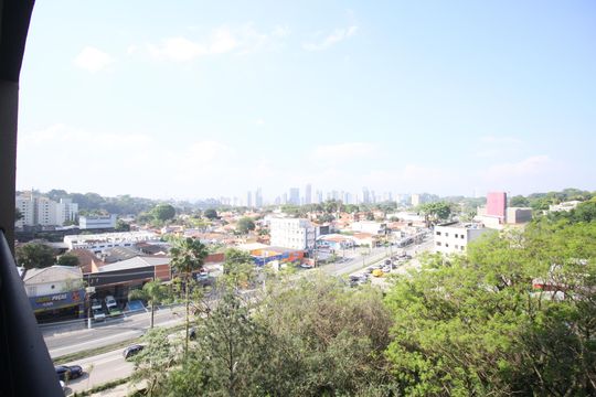Varanda de kitnet/studio à venda com 0 quarto, 37m² em Morumbi, São Paulo